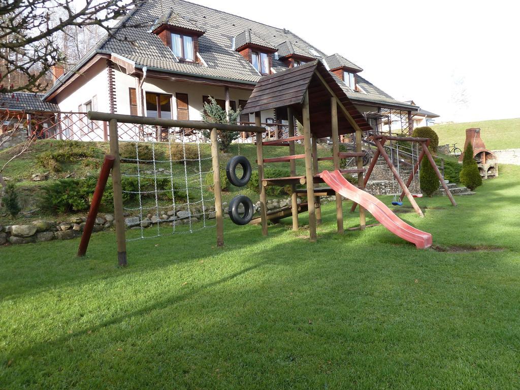 Zajazd Pod Skarpa Mysłakowice Exterior foto